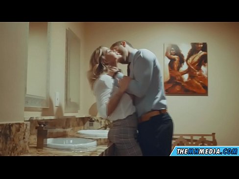 ❤️ Quandu una bionda tettona ti seduce in un bagnu publicu ❤❌ Porno à porn co.extratorrents.top ☑